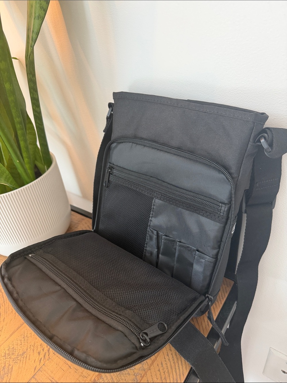 OGIO Module II Tablet Bag (Black) - Picture 7 of 7